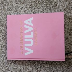 Hardcover book Celebration of Vulva Diversity